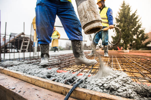 Best Concrete Repair Services  in Desert Aire, WA